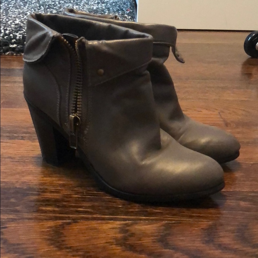 Cute Grey Booties